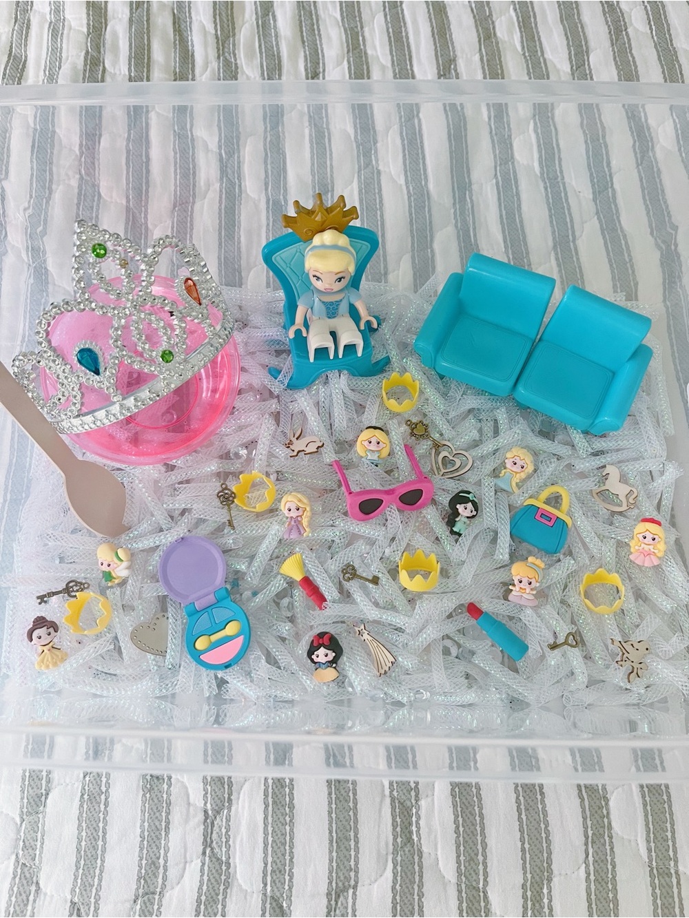 Get Ready with Cinderella & Friends - Makeul Sensory Kit - Kids Toys